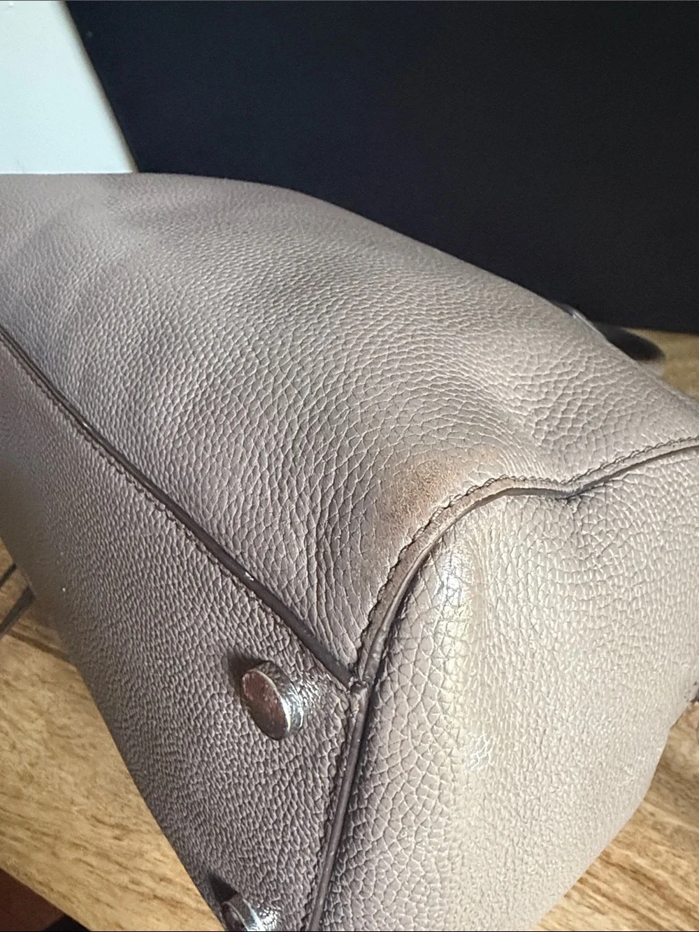Michael Kors Mercer Medium Leather Duffel Bag - Picture 12 of 16